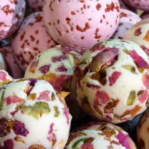 Bath bombs & salts